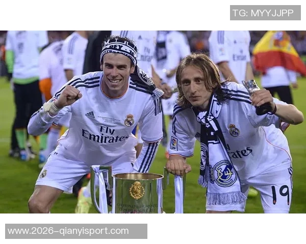 罗马计划租借尤里阿尔贝托并最终买断其合约估价在2000万至2500万欧元之间 罗马计划租借尤里阿尔贝托并最终买断其合约估价在2000万至2500万欧元之间