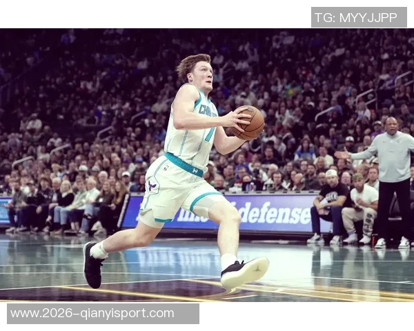 克尼佩尔称赞球队配合默契49个进球中39次助攻展现团队篮球魅力 克尼佩尔称赞球队配合默契49个进球中39次助攻展现团队篮球魅力