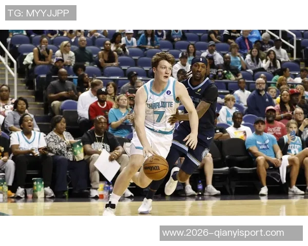 克尼佩尔称赞三球小桥无私打球共同合作让比赛更加轻松愉快