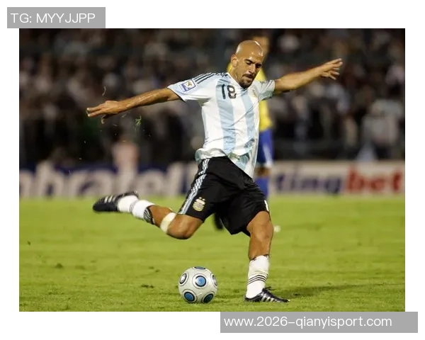 贝隆盛赞劳塔罗为顶级前锋尼科帕斯未来可期成星