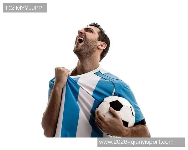 黄健翔点评中国队平局表现称射门威胁更大祝贺球队努力拼搏精神